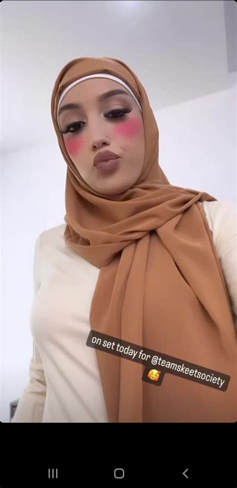 hijab hookup